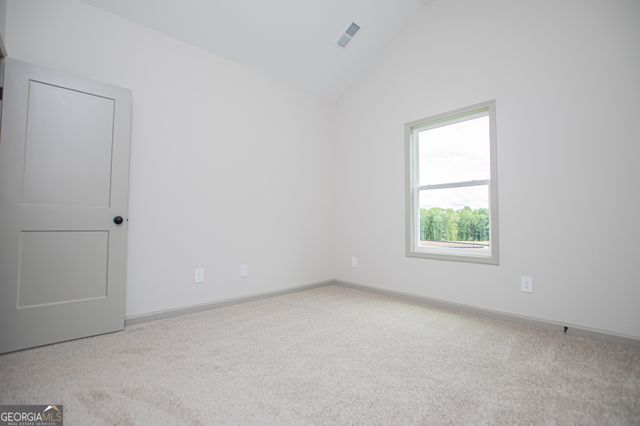 134 Woodford Drive, Roopville, GA 30170