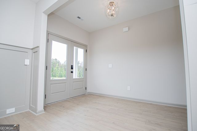 134 Woodford Drive, Roopville, GA 30170