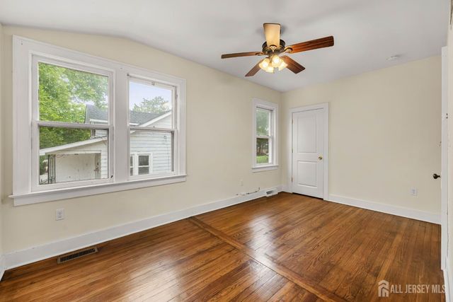 265 S 9th Avenue S, Highland Park, NJ 08904