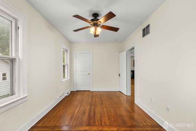 265 S 9th Avenue S, Highland Park, NJ 08904