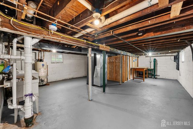 265 S 9th Avenue S, Highland Park, NJ 08904