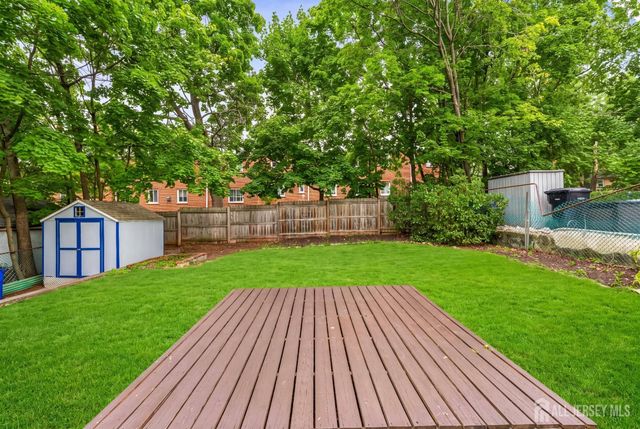 265 S 9th Avenue S, Highland Park, NJ 08904