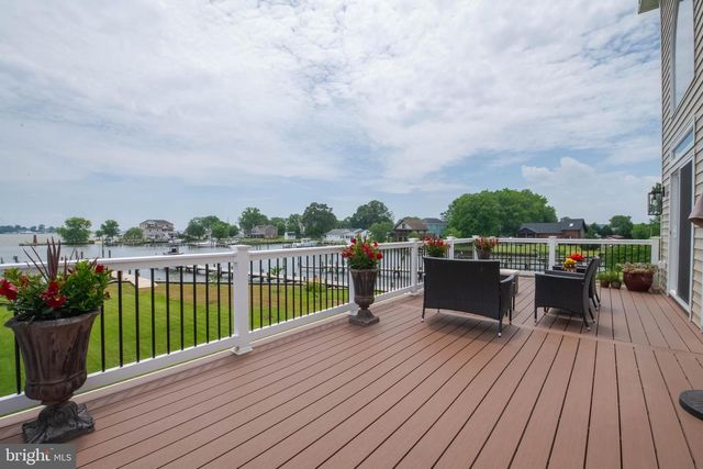 1117 CHESTER RD, Middle River, MD 21220
