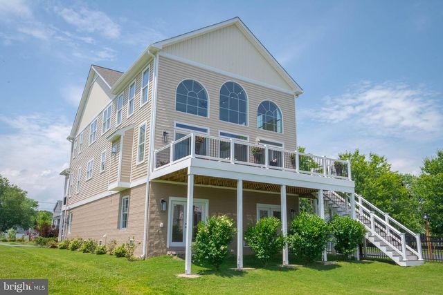 1117 CHESTER RD, Middle River, MD 21220