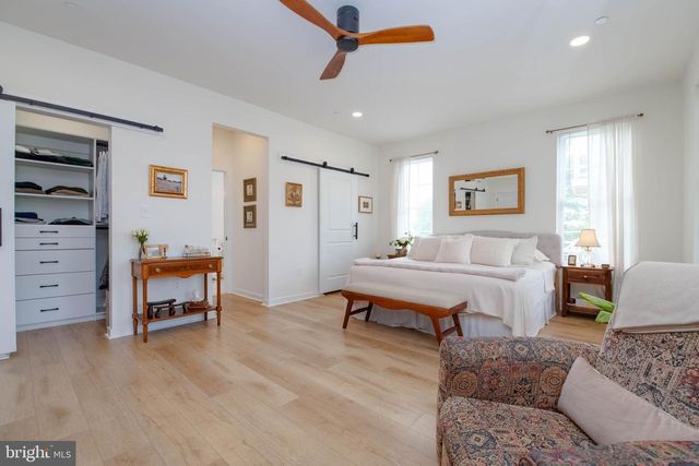 1117 CHESTER RD, Middle River, MD 21220