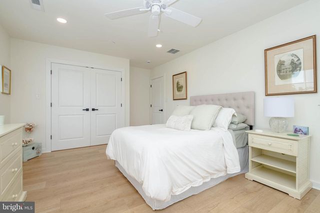 1117 CHESTER RD, Middle River, MD 21220