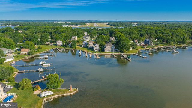 1117 CHESTER RD, Middle River, MD 21220