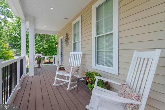 1117 CHESTER RD, Middle River, MD 21220