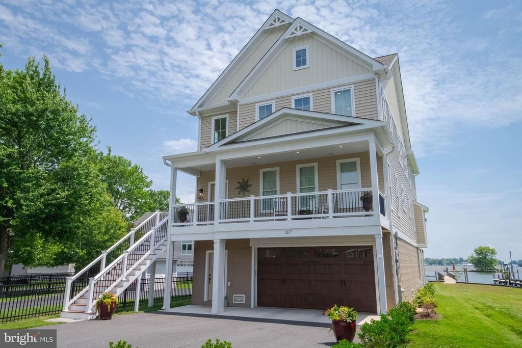 1117 CHESTER RD, Middle River, MD 21220