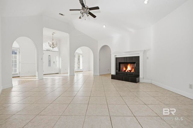 29634 St George Street, Daphne, AL 36526