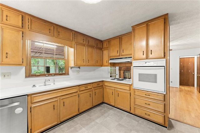 145 Bainbridge Trail, Roswell, GA 30076