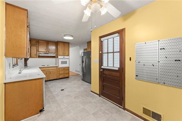 145 Bainbridge Trail, Roswell, GA 30076