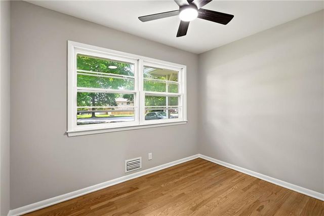 9009 Blue Ridge Boulevard, Kansas City, MO 64138