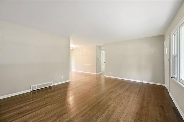 9009 Blue Ridge Boulevard, Kansas City, MO 64138