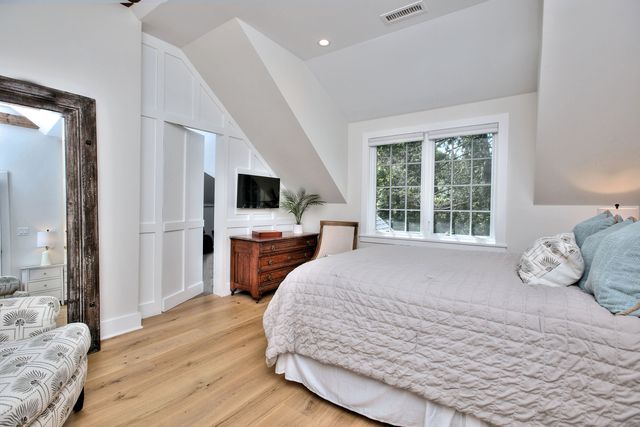 55 Kings Highway North, Westport, CT 06880