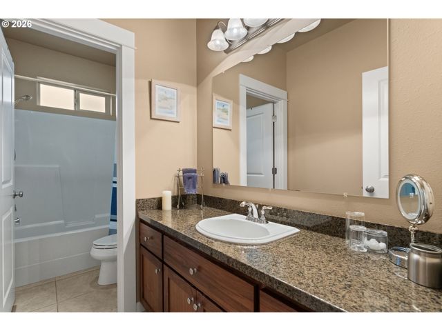 1603 CHASA St, Eugene, OR 97401