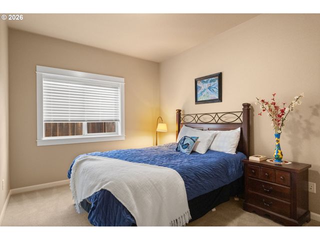 1603 CHASA St, Eugene, OR 97401