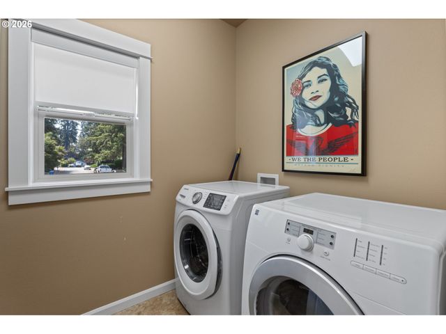 1603 CHASA St, Eugene, OR 97401