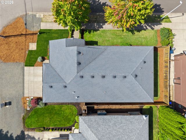 1603 CHASA St, Eugene, OR 97401