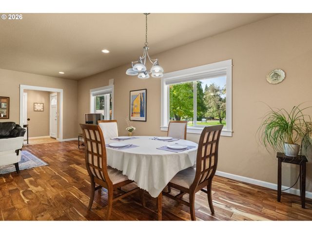 1603 CHASA St, Eugene, OR 97401