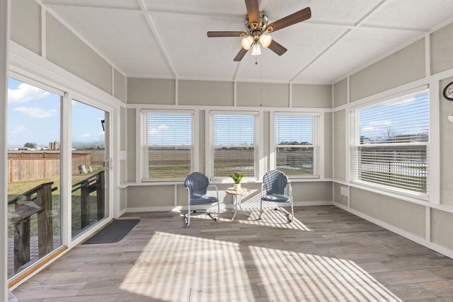 1121 Blackberry Shore Lane, Yorkville, IL 60560