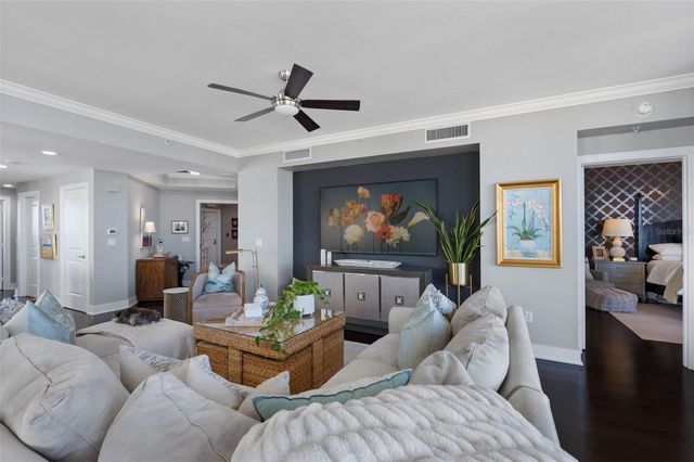 5823 BOWEN DANIEL DRIVE 1206, Tampa, FL 33616