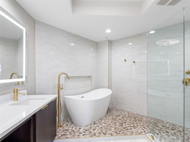 5823 BOWEN DANIEL DRIVE 1206, Tampa, FL 33616