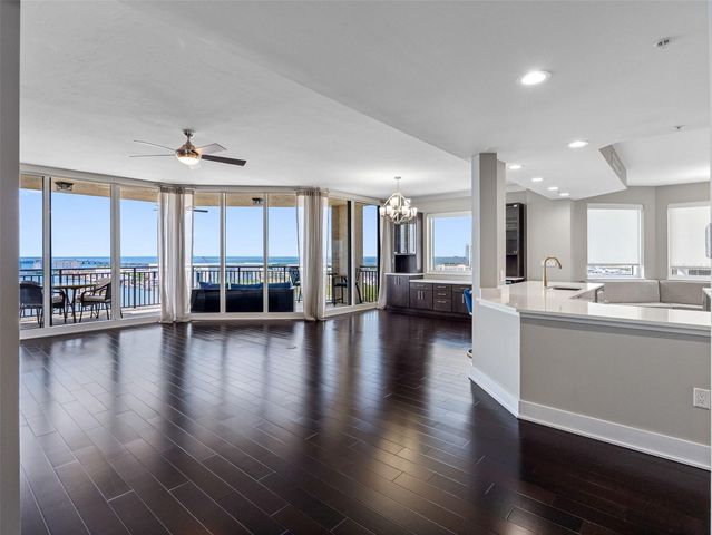 5823 BOWEN DANIEL DRIVE 1206, Tampa, FL 33616