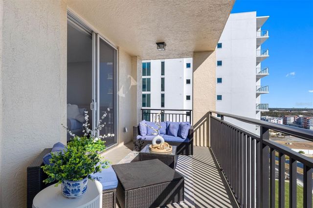 5823 BOWEN DANIEL DRIVE 1206, Tampa, FL 33616