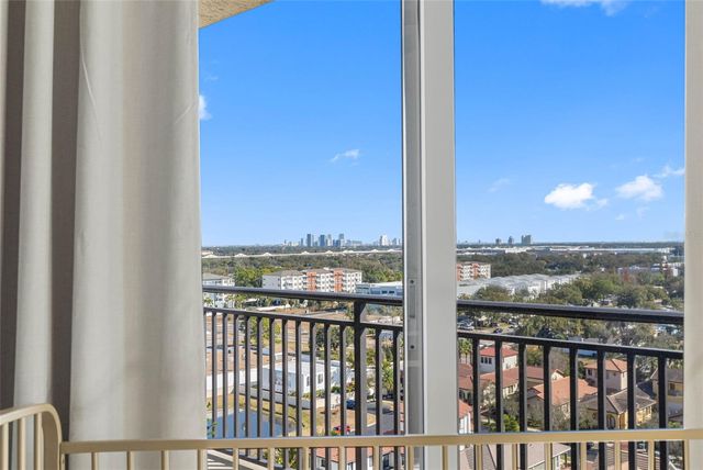 5823 BOWEN DANIEL DRIVE 1206, Tampa, FL 33616