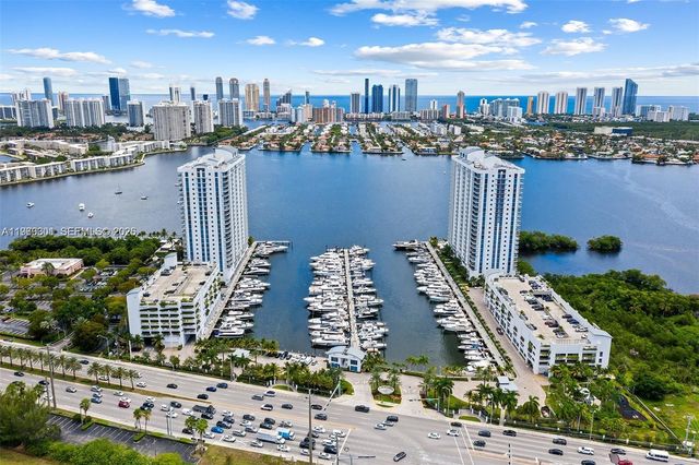 17301 Biscayne Blvd 2110, North Miami Beach, FL 33160