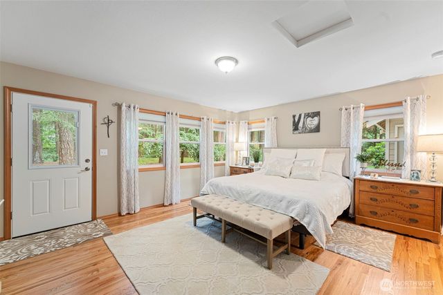 29315 204th Place SE, Kent, WA 98042