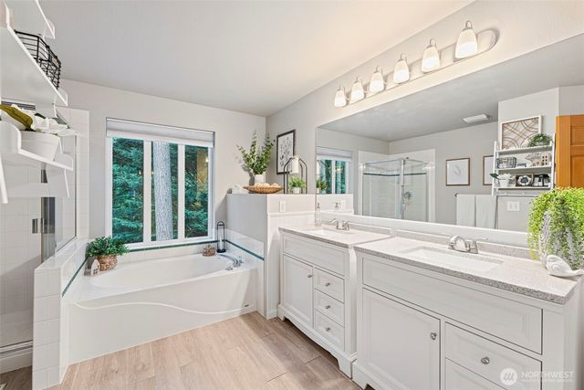 29315 204th Place SE, Kent, WA 98042