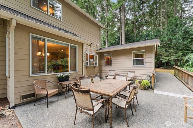 29315 204th Place SE, Kent, WA 98042