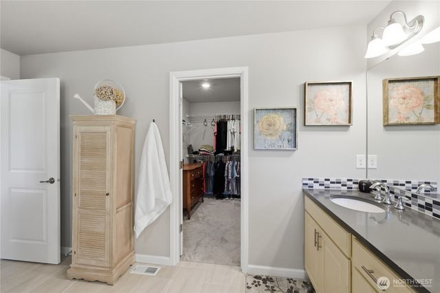 4991 Admiral Street, Gig Harbor, WA 98332