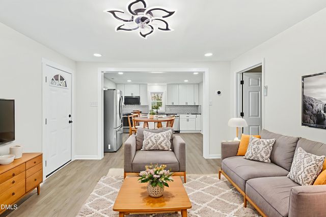 191 N Poole Street, Coats, NC 27521