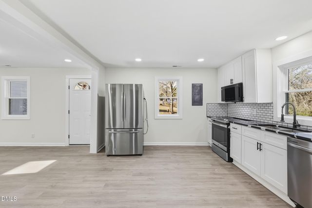 191 N Poole Street, Coats, NC 27521