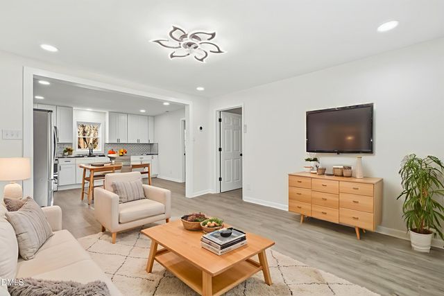 191 N Poole Street, Coats, NC 27521