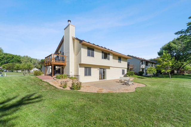 1013 Rushmore Drive, Burnsville, MN 55306