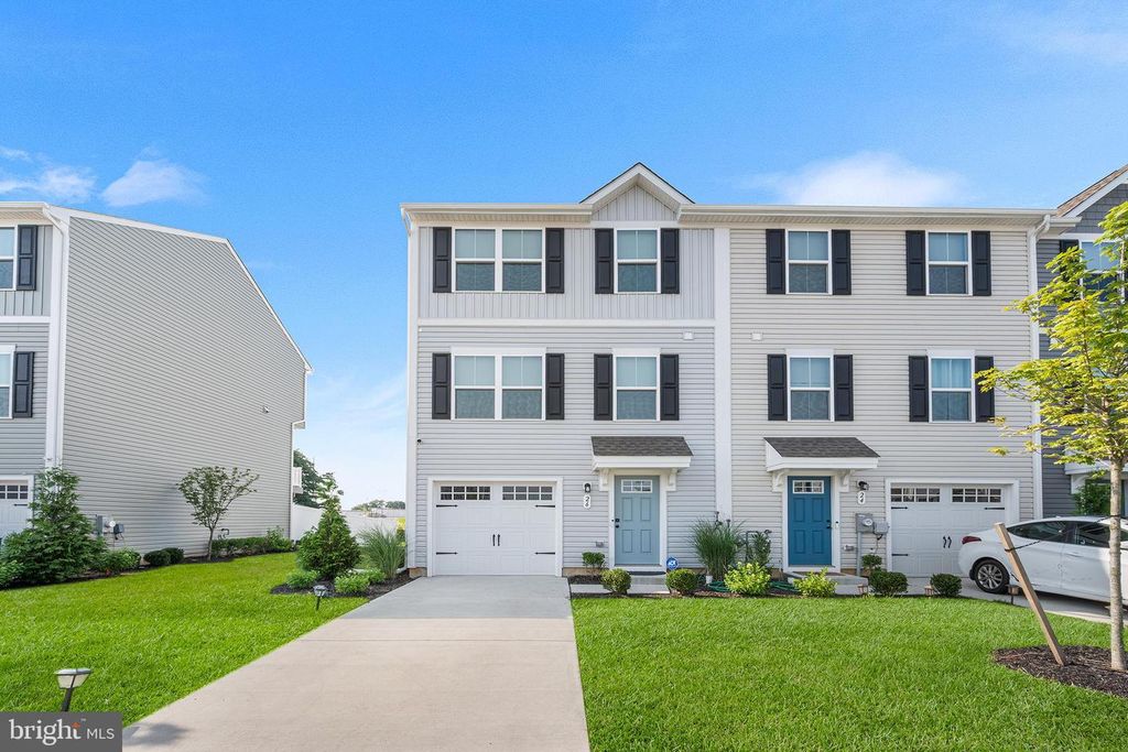 26 L. WENDOWSKI ST, Beverly, NJ 08010