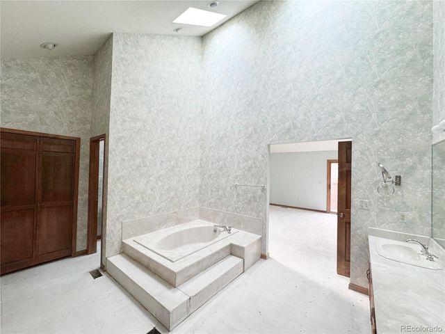 7706 S Madison Circle, Centennial, CO 80122