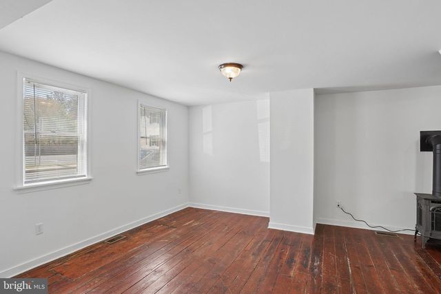 245 E CAMDEN WYOMING AVE, Camden, DE 19934