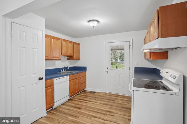 245 E CAMDEN WYOMING AVE, Camden, DE 19934