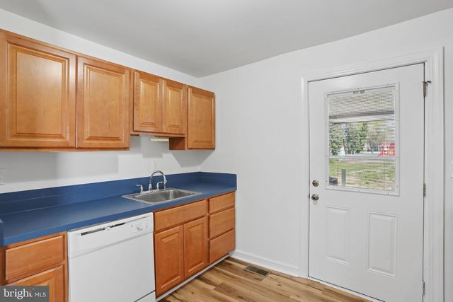 245 E CAMDEN WYOMING AVE, Camden, DE 19934