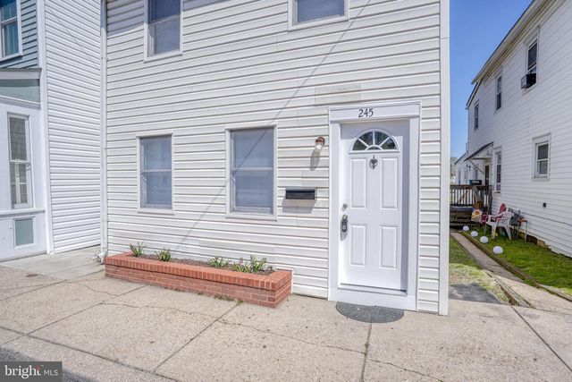 245 E CAMDEN WYOMING AVE, Camden, DE 19934