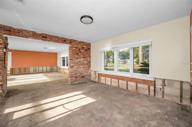 116 SHORE DRIVE PLACE, Oldsmar, FL 34677