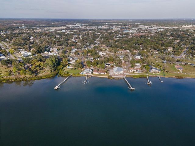 116 SHORE DRIVE PLACE, Oldsmar, FL 34677