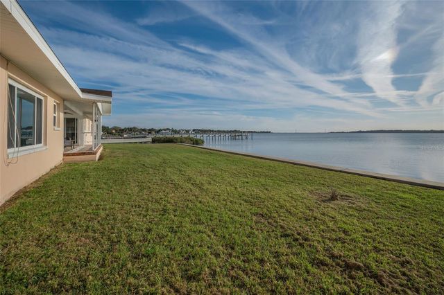 116 SHORE DRIVE PLACE, Oldsmar, FL 34677