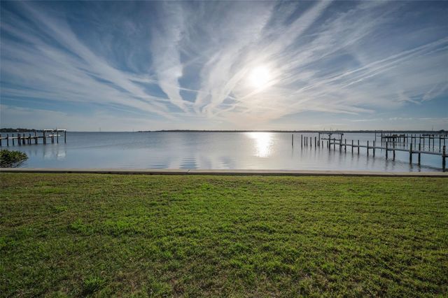 116 SHORE DRIVE PLACE, Oldsmar, FL 34677