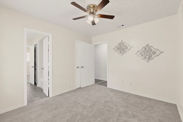 208 Gregory Drive, Desoto, TX 75115